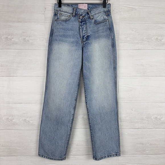Revice Denim Crossover Waistband Loose Leg High Rise Jeans Sz 27 Blue Light Wash - Picture 15 of 16
